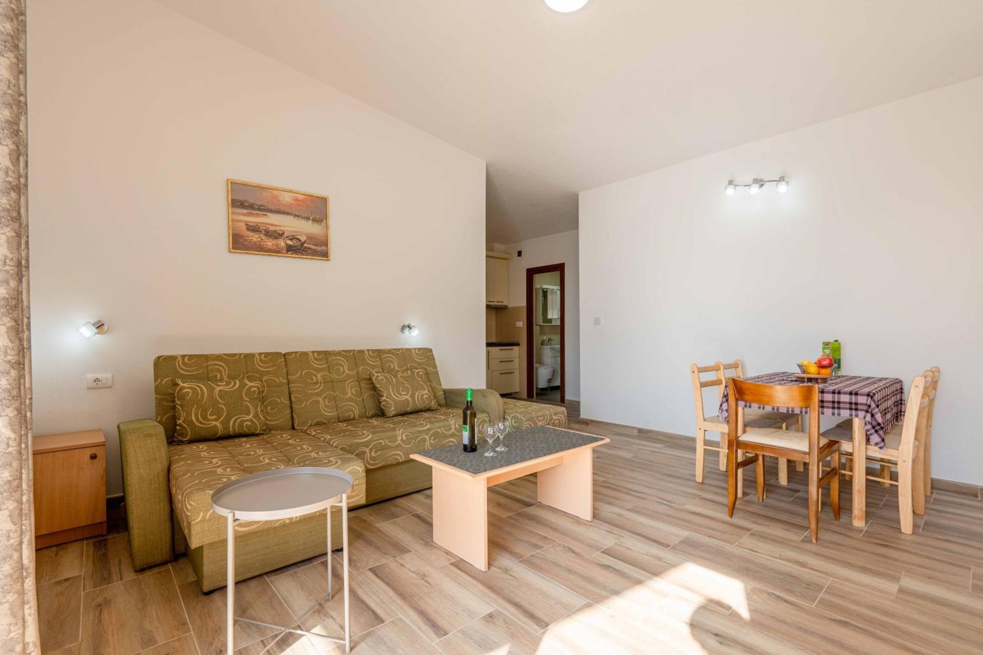 Apartmani Sonja I Branko Sutomore Exterior photo